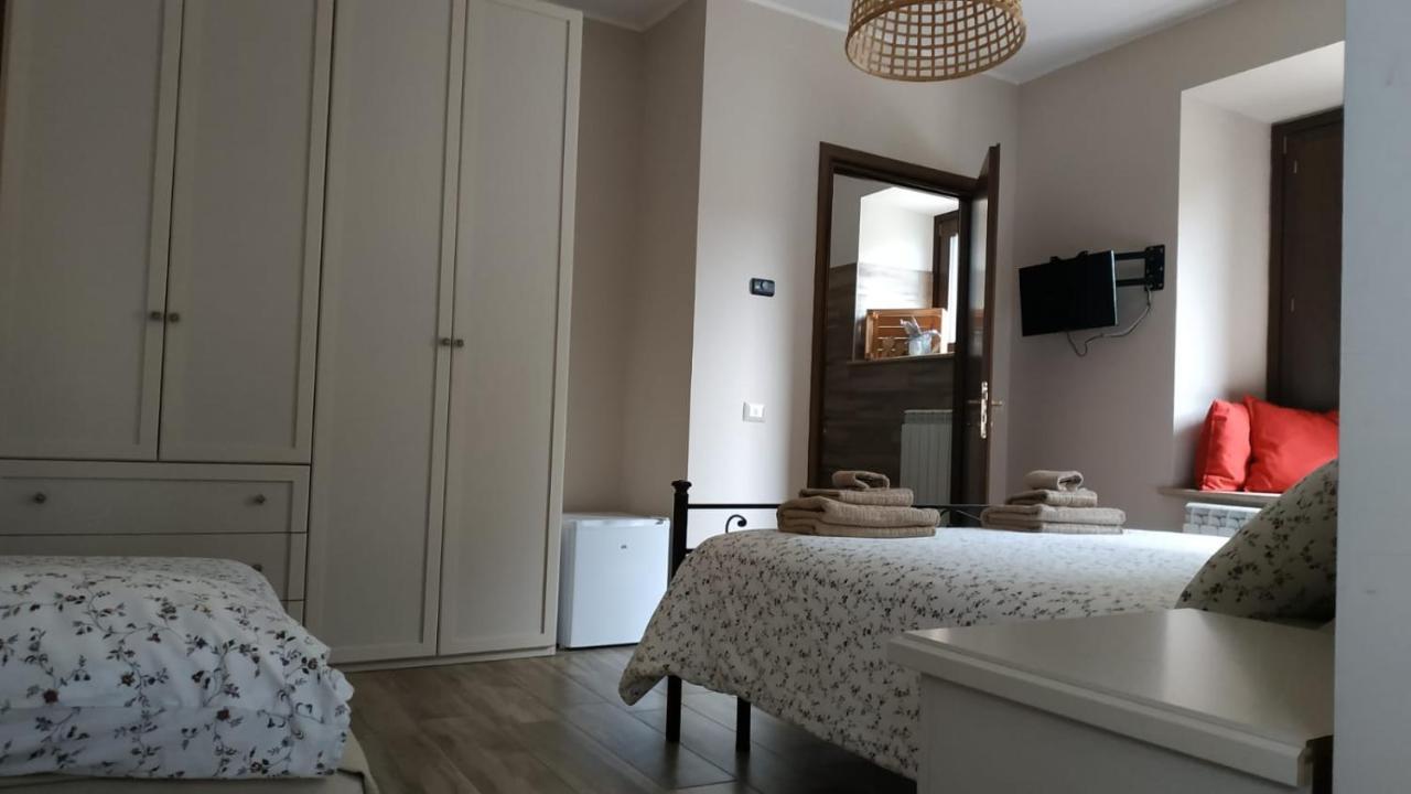 "Il Casaletto" Agriturismo Moderno, Vista Panoramica E Cibo Spettacolare- Scurcola Marsicana Exterior foto