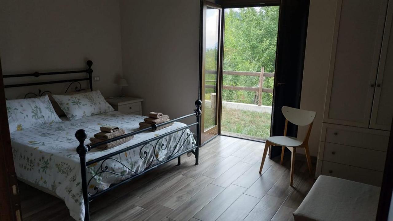 "Il Casaletto" Agriturismo Moderno, Vista Panoramica E Cibo Spettacolare- Scurcola Marsicana Exterior foto