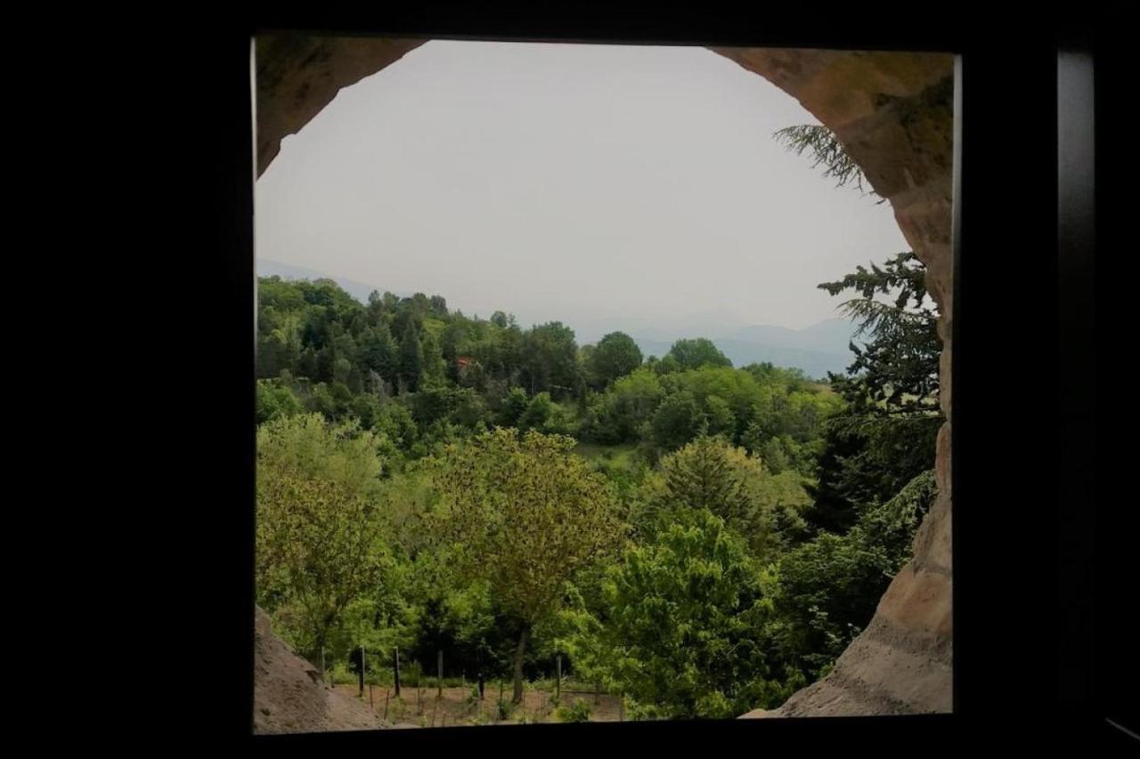 "Il Casaletto" Agriturismo Moderno, Vista Panoramica E Cibo Spettacolare- Scurcola Marsicana Exterior foto