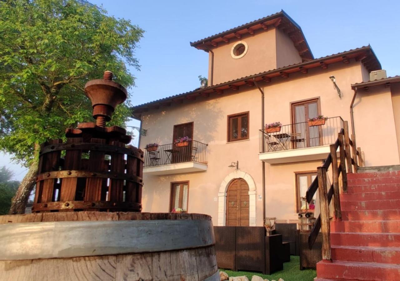 Villa "Il Casaletto" Agriturismo Moderno, Vista Panoramica E Cibo Spettacolare- Scurcola Marsicana Exterior foto